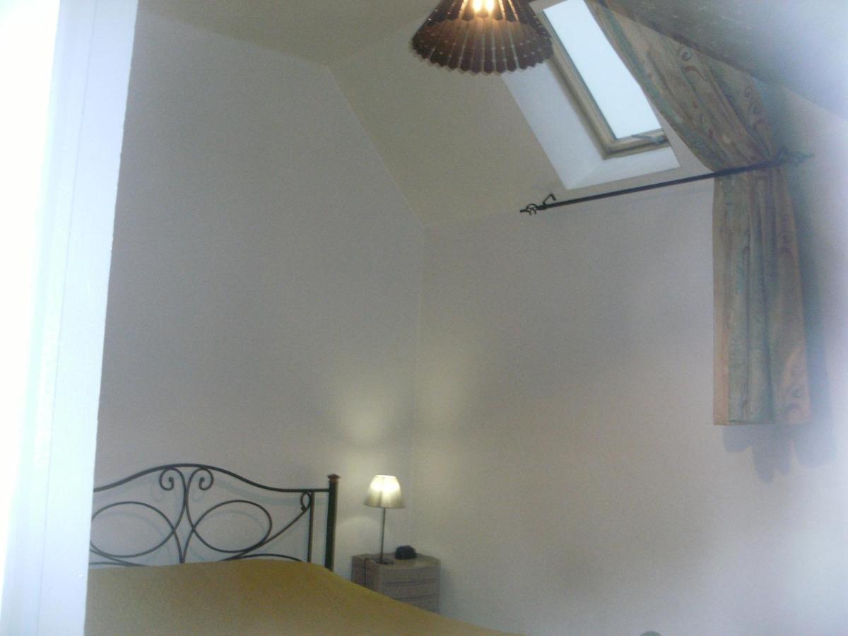 Hotel Grange Dans Ancien Corps De Ferme Bellengreville  Esterno foto