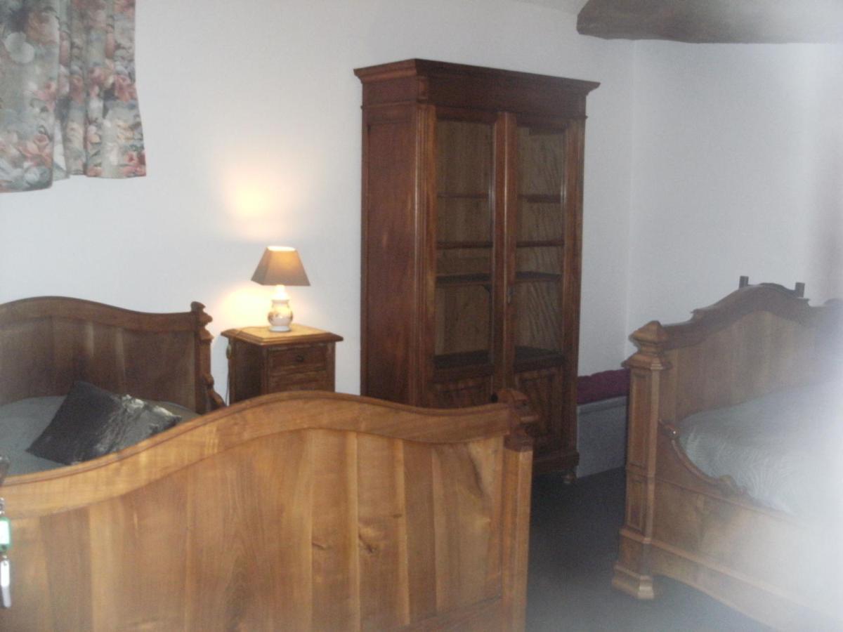 Hotel Grange Dans Ancien Corps De Ferme Bellengreville  Esterno foto