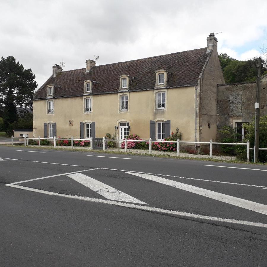 Hotel Grange Dans Ancien Corps De Ferme Bellengreville  Esterno foto